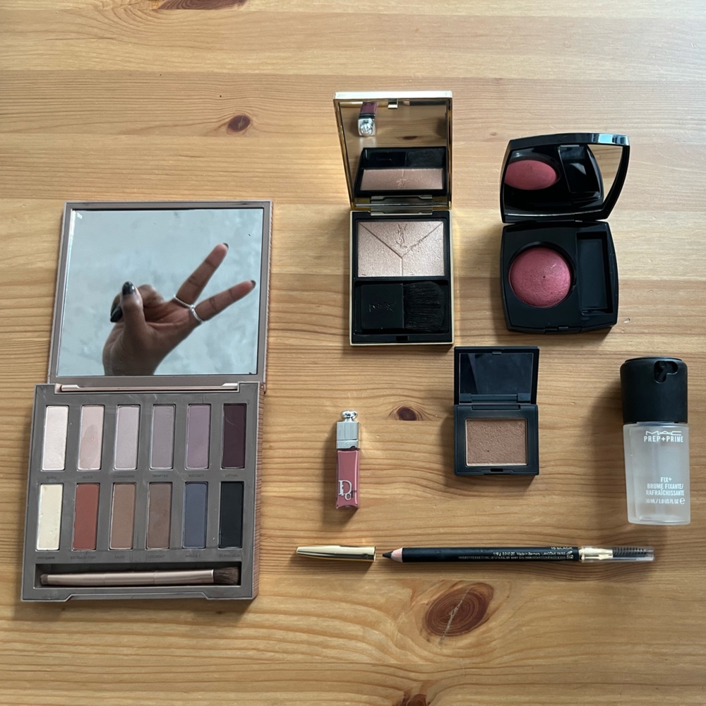 Makeup Set - Gently Used